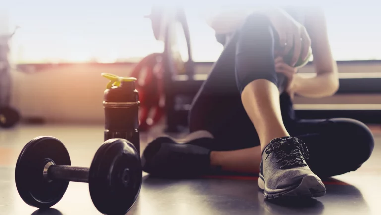 Los plásticos en la moda deportiva. Mejorando el rendimiento, la comodidad y la sostenibilidad